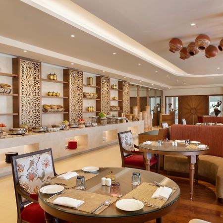Hawthorn Suites By Wyndham Dwarka Екстериор снимка